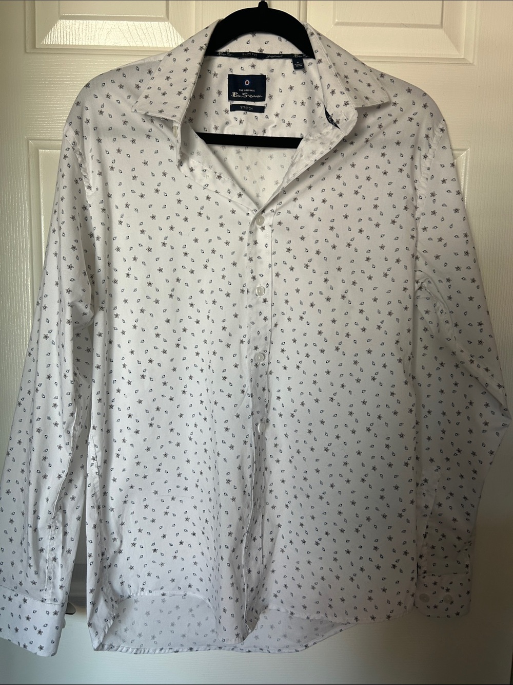 Ben Sherman White Button-Down Shirt with Tiny Navy Micro Print